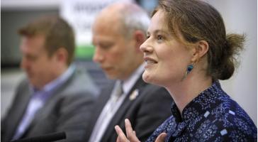 A headshot of Dr Kirsten Jenkins