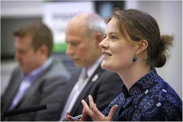 A headshot of Dr Kirsten Jenkins