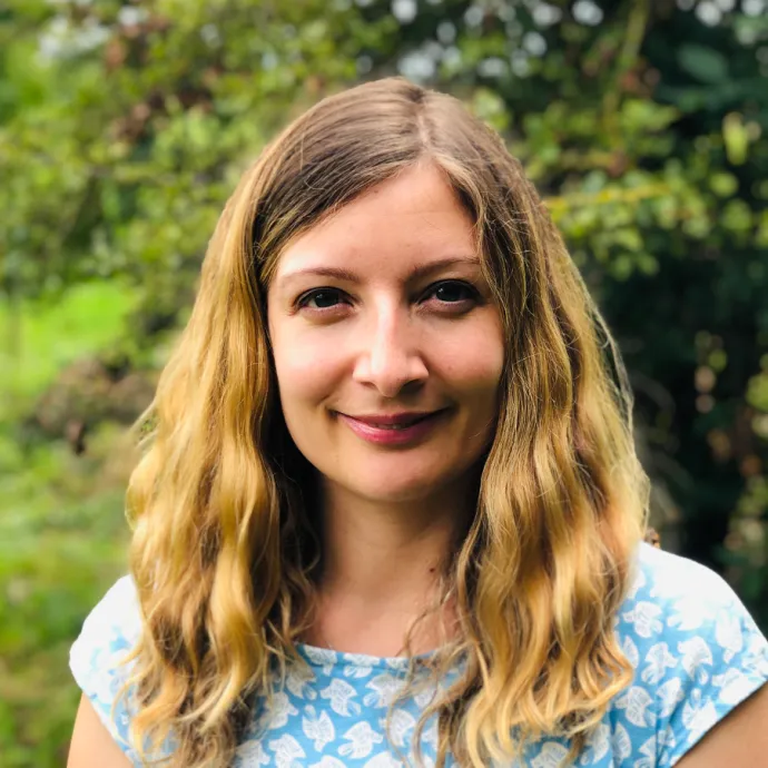Dr Jasmin Wertz – Associate Member