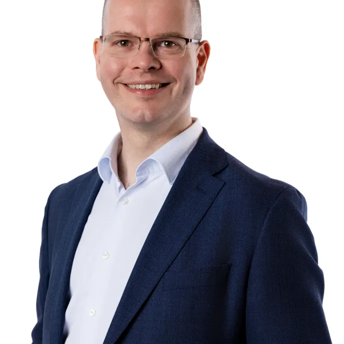 Professor Tim Kerby
